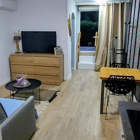 Apartment Charmante Les Eucalyptus *